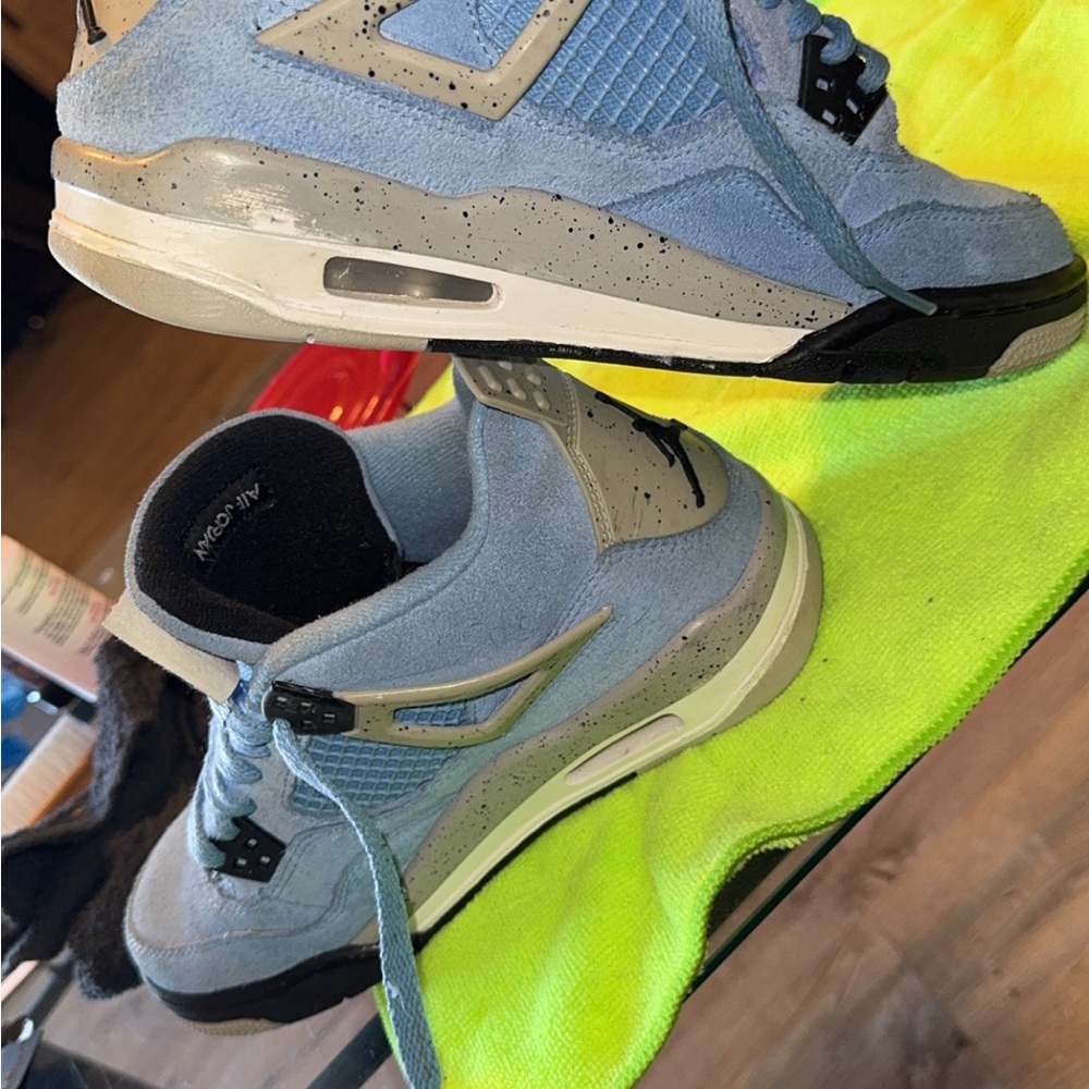 Jordan Kids Sneakers in Light Blue and Gray - Picture 3 of 4